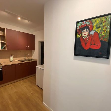 Apartments Tito & Robin Koper Bagian luar foto